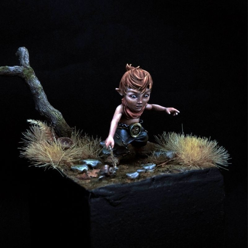 EOL l'enfant lutin est une figurine  résine sculptée par Valentin ZAK