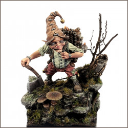ULF est une figurine de lutin bûcheron sculptée et peinte par Valentin ZAK